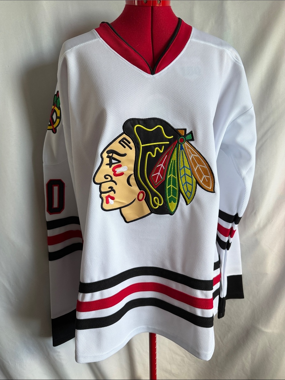 Chicago Blackhawks White Men's Hockey Jersey